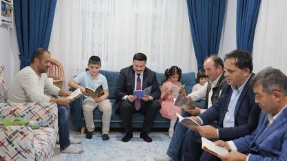 Okuma Kültürü Gökçeada’da kök salıyor: "Ben Okuyorum, Gökçeada Okuyor”