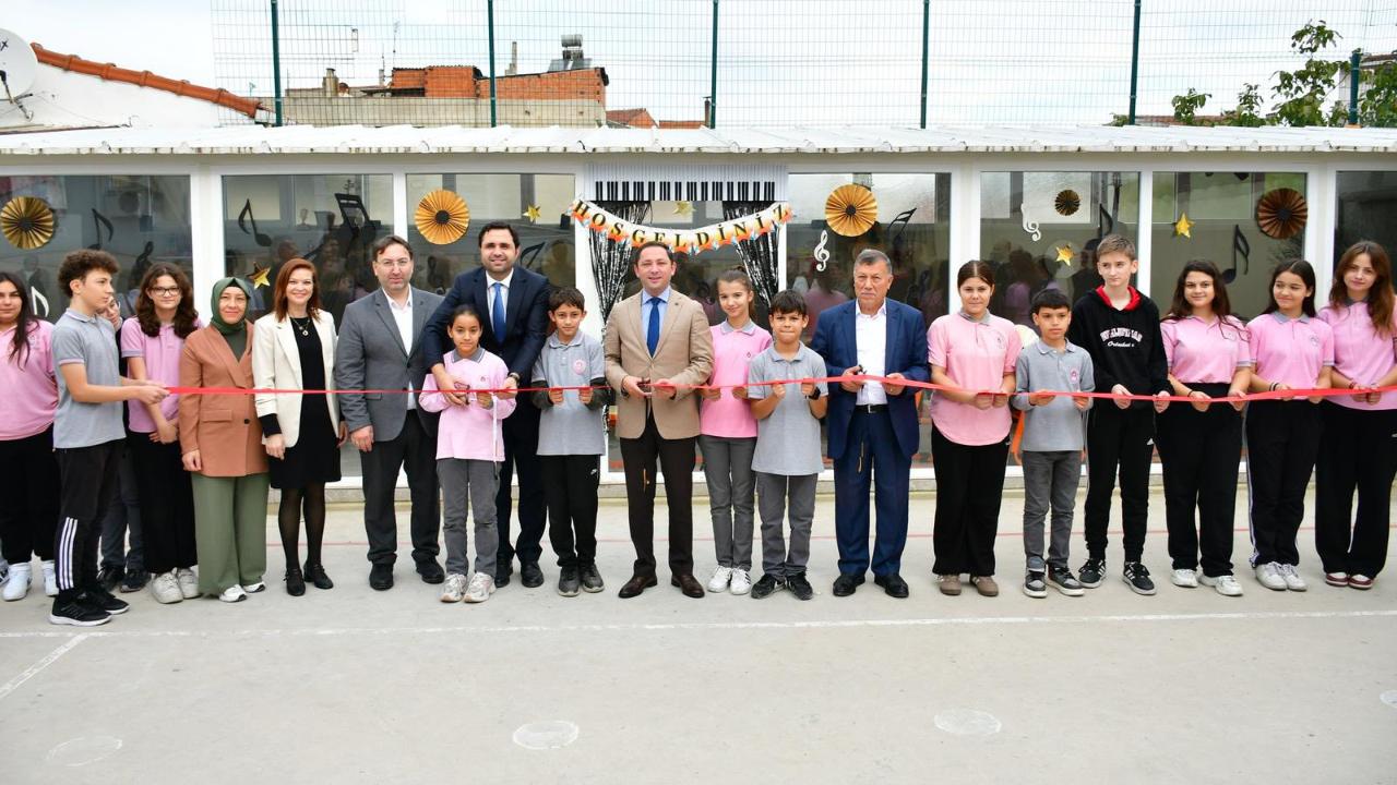 Dumlupınar Ortaokulu'nda Tarihi An! Müzik Sınıfının Açılışı Gerçekleşti
