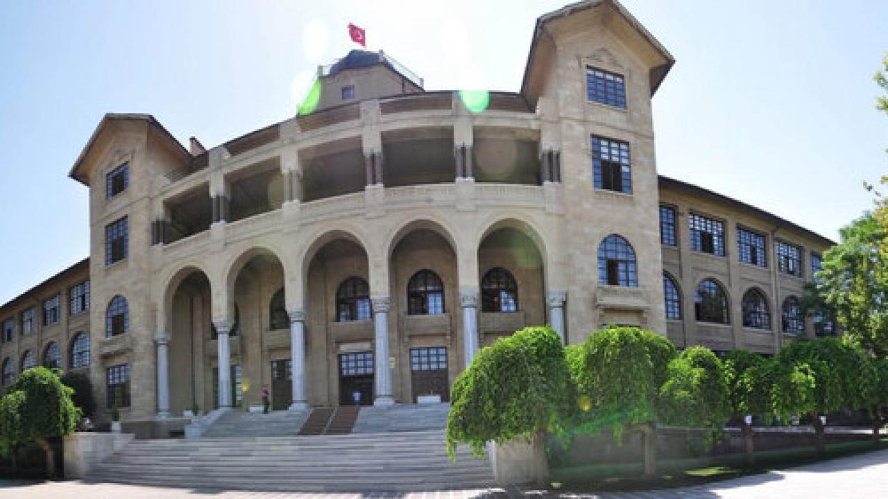Gazi Üniversitesi Tüm Akademik Unvanlarda Alım Yapıyor. Başvurular Sadece Online