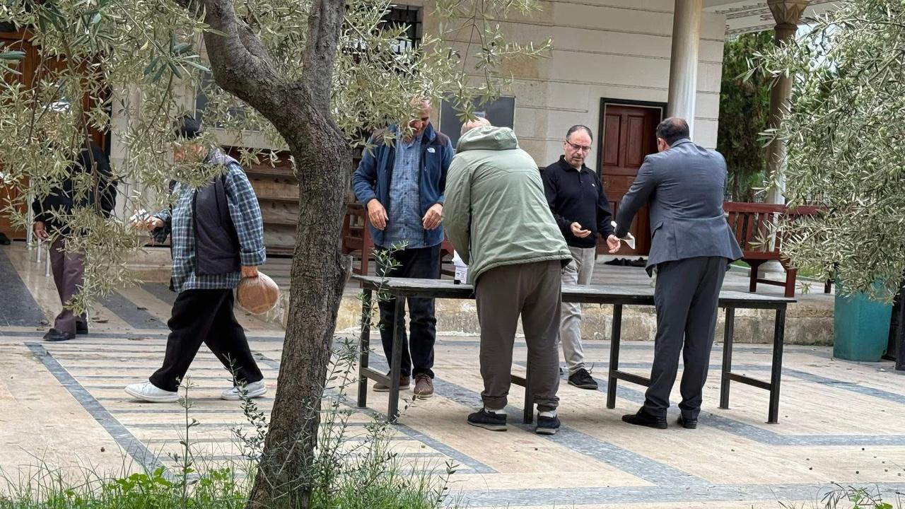 "İYİ Parti'den Gökçeada'daki Skandala Sert Tepki: 'Atatürk İçin Mevlüt Okutmayanlar Bu Milletin Değerlerine Düşmandır!'"