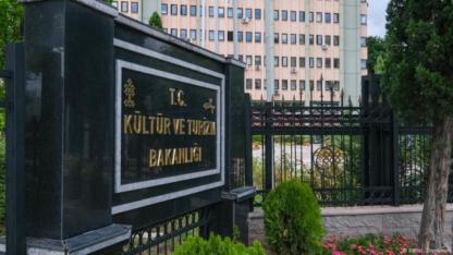 Kültür ve Turizm Bakanlığı Sözleşmeli Personel Alacak: Başvuru Tarihleri ve Şartları Açıklandı