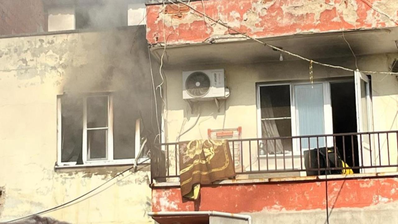 Nazilli'de ev yangını: 1 ölü, 3 yaralı