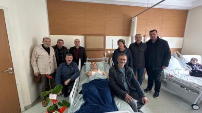 Fevzipaşa Mahallesi Muhtarı Hacı Ramazan Muhtaroğlu ameliyat oldu: Sevenleri hastaneye akın etti