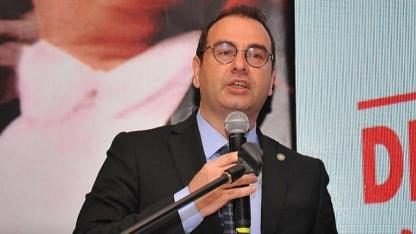 Siyasette BOMBA ANKET! İşte Kendi Şehrinde Görev Onayı En Yüksek Olan Vekiller...