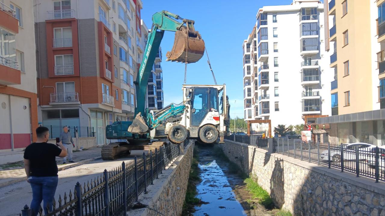 Tekzen Bölgesi’ndeki su kanalı sorununa çözüm