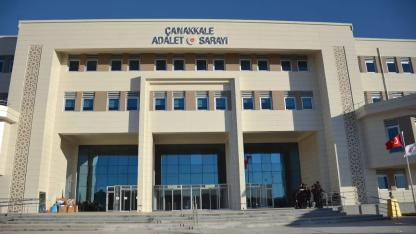 Çanakkale’de Kıskançlık Krizi: Kadın Hakim F.K.T. Evinde Darp Edildi, Sevgilisi B.D. Tutuklandı