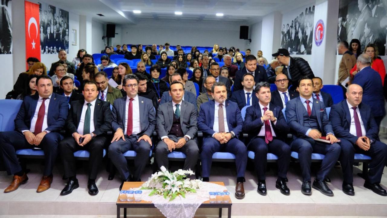 Gelibolu’da Güç Birliği: Üniversite ve Kent "Ortak Gelecek" İçin Çalıştay da Buluştu