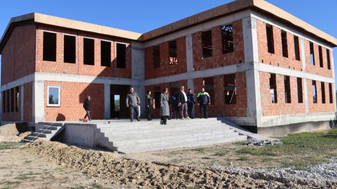 Geyikli Belediyesi Taziye Evi ve Cem Evi projelerinde çalışmalar sürüyor