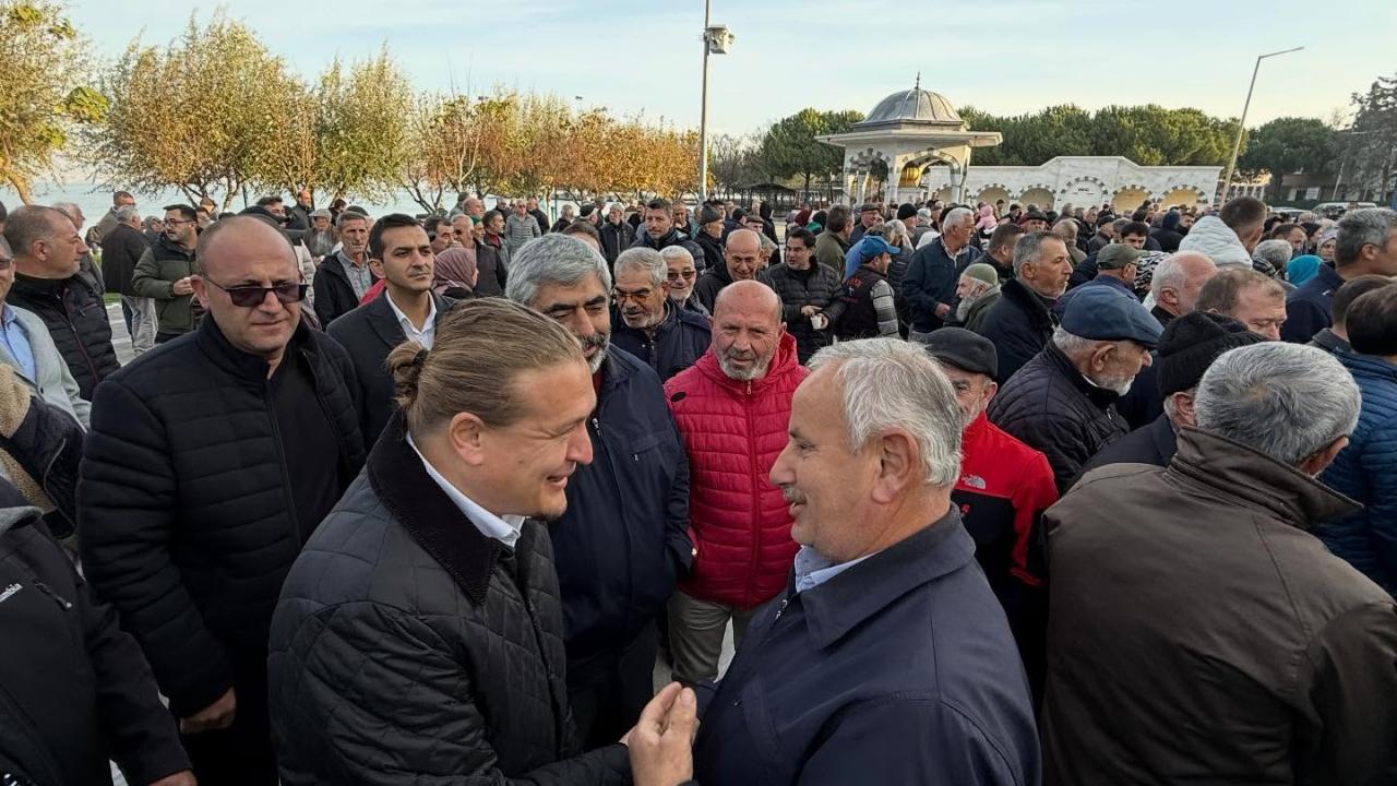 Lapseki'de Umre yolcularına dualı uğurlama