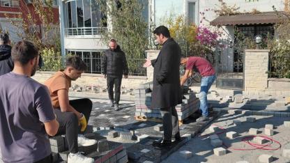 Küçükkuyu’da Hizmet Seferberliği: Başkan Gürel çalışmaları yerinde inceledi