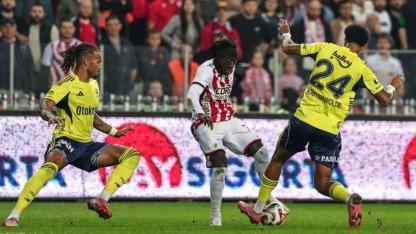 Fenerbahçe - Samsunspor Yarı Finalinde Hakem Kadrosu Tamam! VAR’da O İsim Var...