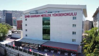 Grafik ve Çevre Mühendisliği Mezunları İçin Dev Fırsat: İzmir’de Kadro İlanı!