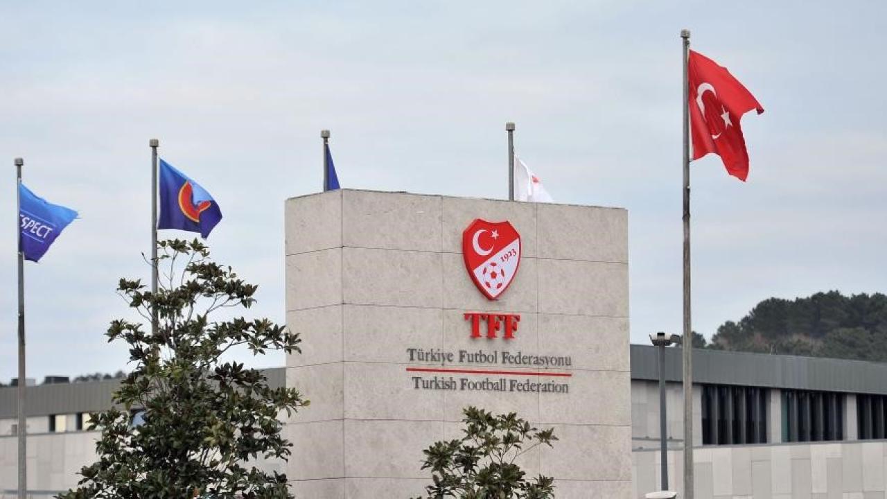 PFDK’dan Süper Kupa Faturası: Galatasaray ve Fenerbahçe’ye Ceza Yağdı!