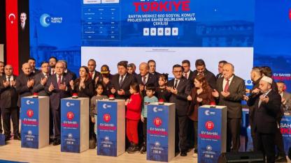 Bartın'da TOKİ Heyecanı: 1.620 Konutun Hak Sahibi Belirlendi