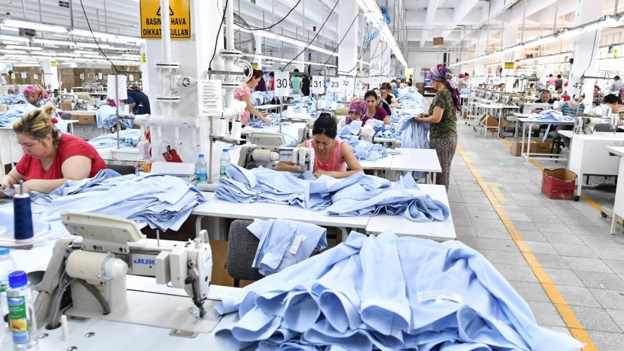 Tekstil Devleri Birleşti, Bakanlık Düğmeye Bastı: 5 Ülkeye Kumaş Soruşturması!