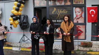 Yeliz Kuaför Kalkım'da açıldı