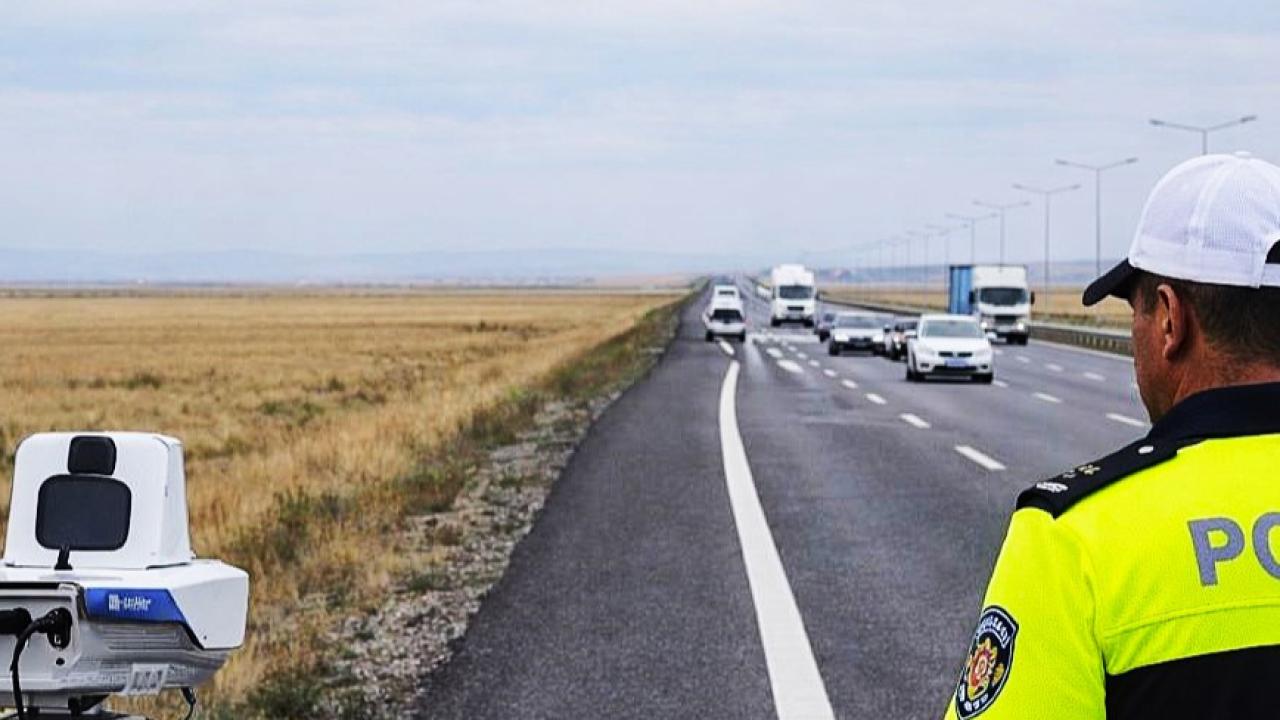 Konya’da Radar Denetim Kıskacı: Hakkari’den Çıkan Sürücüleri Neler Bekliyor?