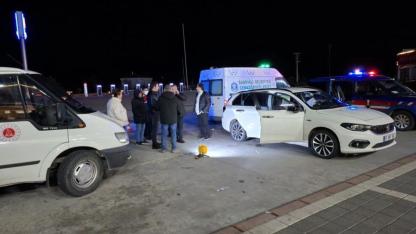 Dinlenme tesisinde 5 gündür park halinde olan araçta ceset çıktı