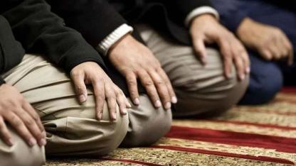 Adım Adım Bayram Namazı Kılınışı: Bayram Namazı Nasıl Kılınır, Kaç Tekbir Alınır? İşte Detaylı Anlatımı...
