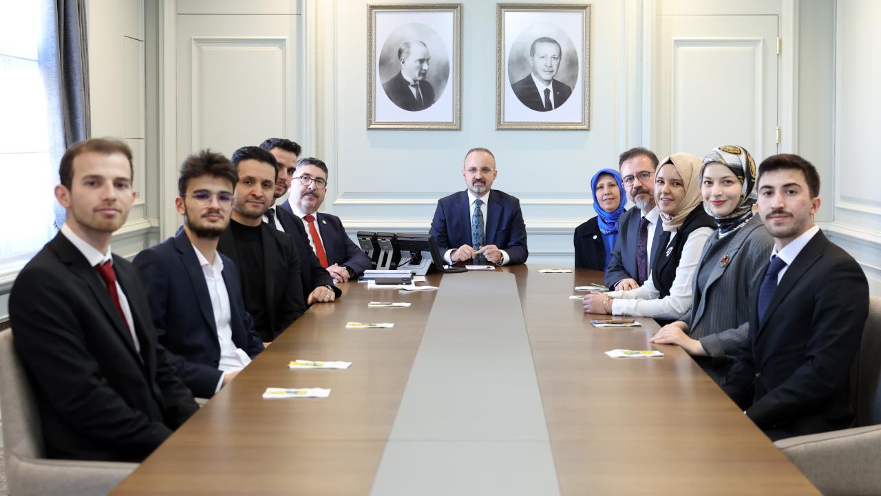 Bülent Turan’dan Sanal Bahisle Mücadele Mesajı: Aileni Koru!