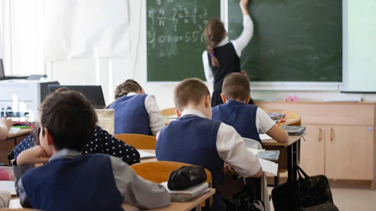 Okullarda Tatil Bitti, Zil Çaldı! 2026 İkinci Ara Tatil Sonrası İlk Ders Bugün Başladı