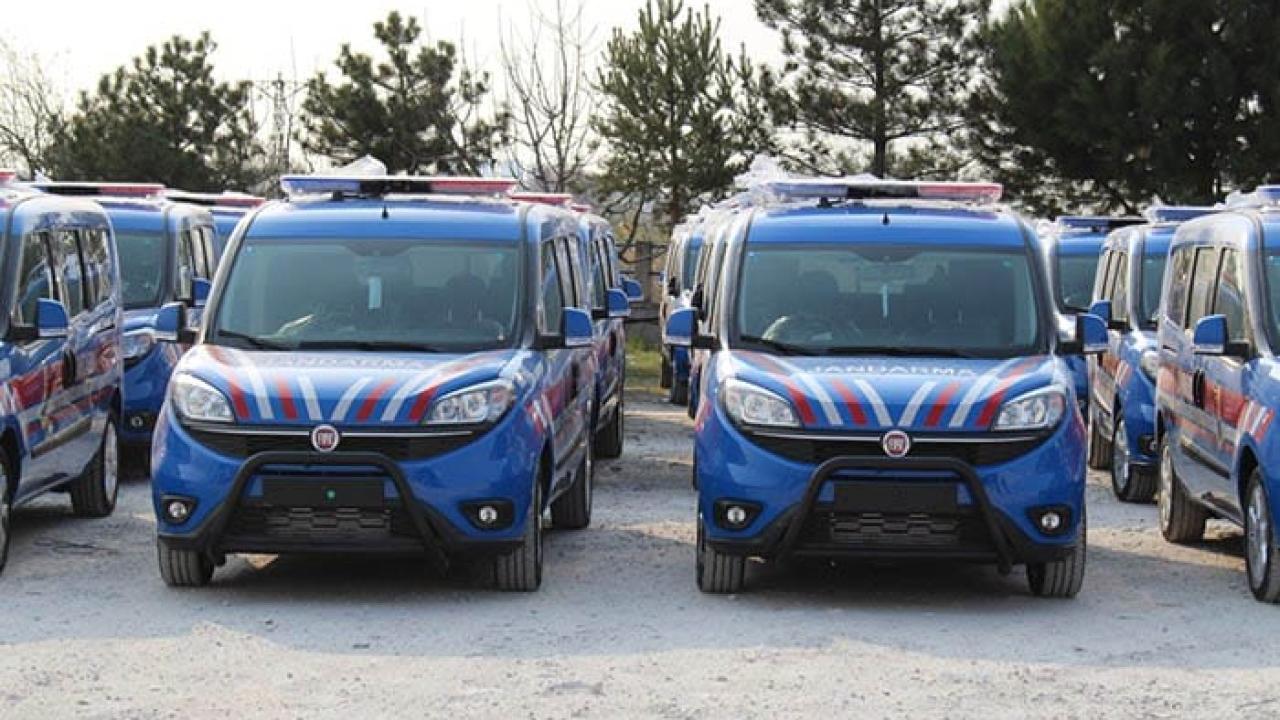44 Araç İçin Şaşırtan Takas! Jandarma Hurda Araçları Veriyor… Yerine Gelecekler Dikkat Çekti!