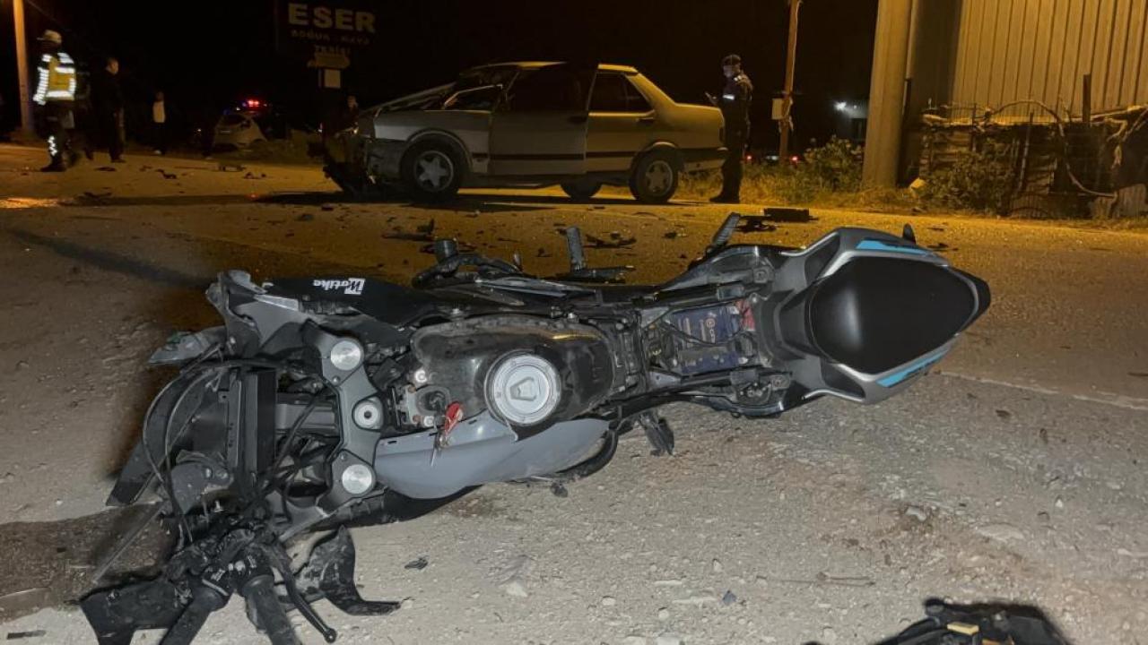 Çanakkale’de Feci Kaza! Motosiklet Sürücüsü Metrelerce Havaya Savruldu: O Anlar Kamerada