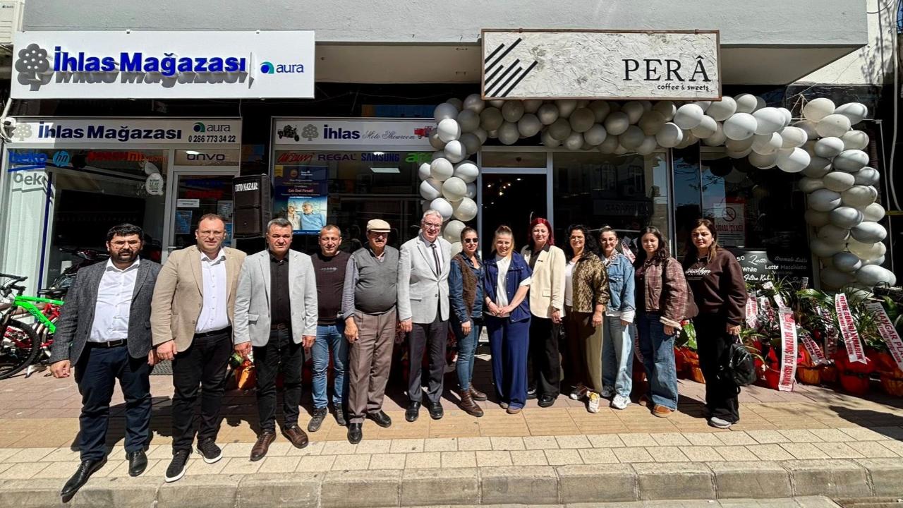 Perâ Coffee &amp; Sweets Bayramiç'te açıldı!