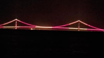 1915 Çanakkale Köprüsü’nde Gece Yarısı Sürprizi! Görenler Telefonuna Sarıldı