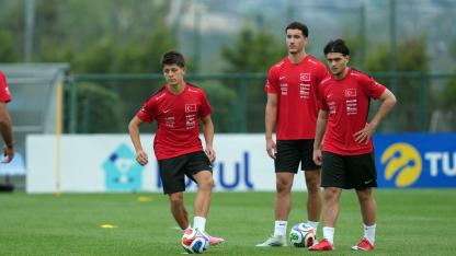 A Milli Takım’da Kritik Hazırlık! Montella’dan Kuzey Makedonya Maçı Öncesi Dikkat Çeken Hamle