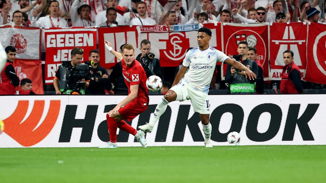 Avrupa Ligi finalinde ilk yarıya Aston Villa damgası! İstanbul’daki dev maçta Freiburg şoku yaşadı