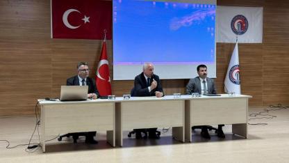 Ayvacık’ta Kritik Turizm Zirvesi! 2026 Sezonu Öncesi Masaya Yatırıldı