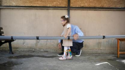 Bir Baba Serebral Palsiyle Savaşan Lina İçin 500 TL’ye Umut Kurdu