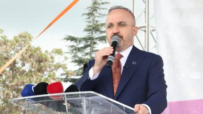 Bülent Turan’dan Kırşehir’de dikkat çeken çıkış: “Dildeki silah bırakılmadan…”