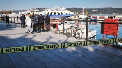 Çanakkale'de Denizde Erkek Cesedi Bulundu