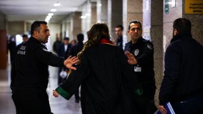 ÇANAKKALE’DE "AŞK" DiYE BAŞLADI, "SKANDAL" DiYE BiTTi: İŞTE MÜFETTiŞ DOSYASINA GiREN iDDiALAR