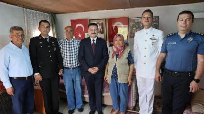 Kaymakam Acar şehit aileleri ve gazilerle bayramlaştı
