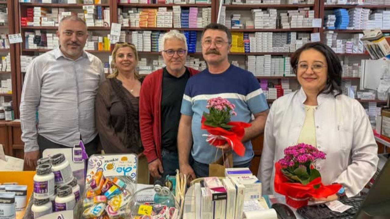 Küçükkuyu'da eczacılara ziyaret