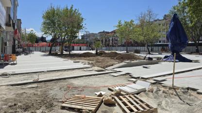 Cumhuriyet Meydanı dönüşümde sona doğru