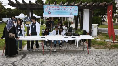 Çanakkale’de Genç Beyinler Bilimde Buluştu