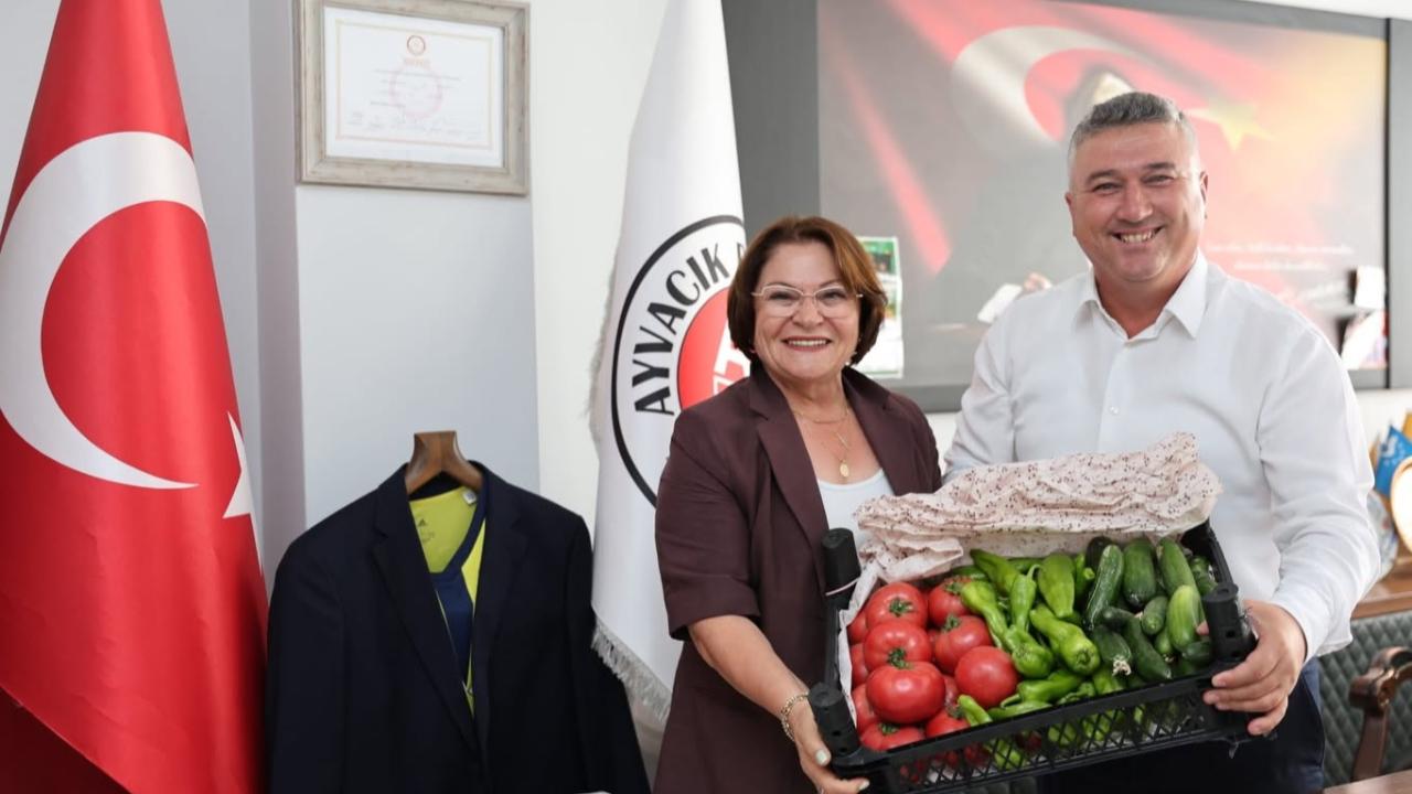 Ayvacık’ta Kritik Zirve! Türkiye’nin Dört Bir Yanından Başkanlar Bir Araya Geldi…