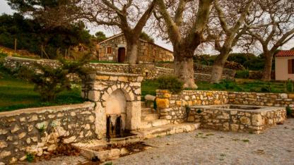Bozcaada’da Sessizliğin İçinde Saklı Bir Sır! Ayazma Manastırı Neden “Kutsal Nokta” Olarak Anılıyor?