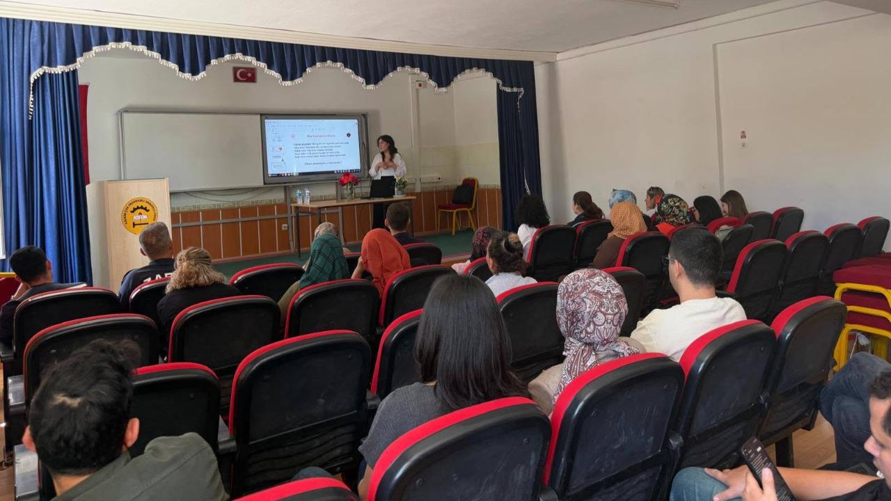 Çanakkale’de Kritik Eğitim! 6284 ve KADES Anlatıldı… Vatandaşlar “Bunu Herkes Bilmeli” Dedi