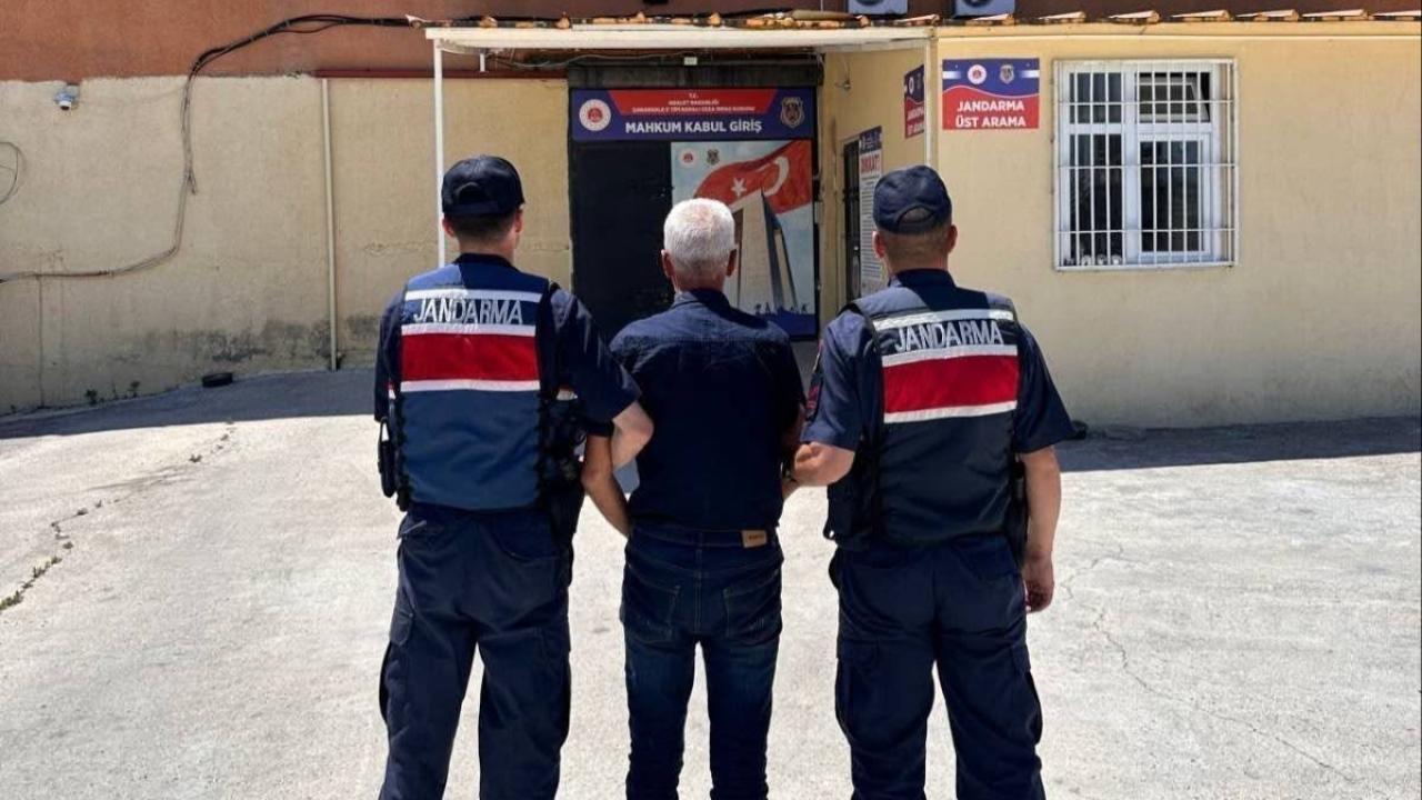 Çanakkale’de Operasyon! 26 Yıl 5 Ay Hapis Cezalı Şahıs Evreşe’de Yakalandı