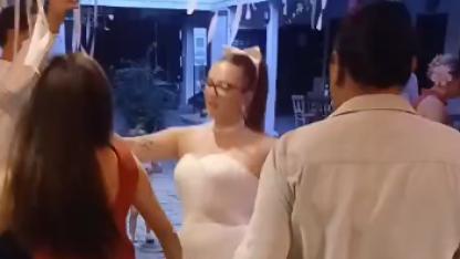 Çanakkale’de sıra dışı düğün! Eski gelenekleri geri getirdiler, görenler hayran kaldı