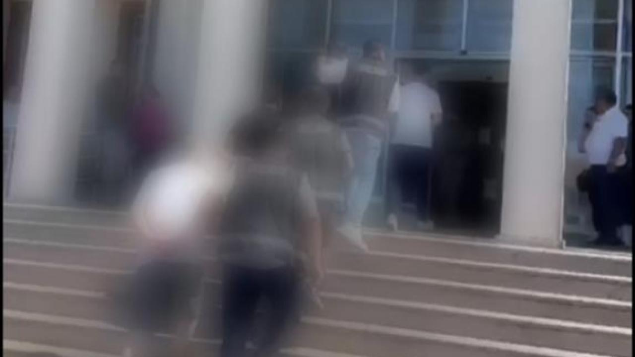 Çanakkale’de tefecilik operasyonu: 1 kişi tutuklandı, çok sayıda senet ve tarihi sikke ele geçirildi