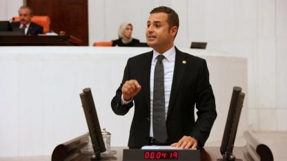CHP'de Balıkesir krizi büyüyor! Ahmet Akın'ın danışmanı istifa etti, kulisleri sarsan iddialar