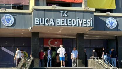 Buca Belediyesi’ne Yolsuzluk Operasyonu: Başkan Görkem Duman Dahil 50 Gözaltı