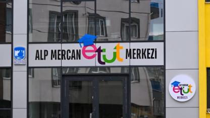 Alp Mercan Etüt Merkezi, final döneminde öğrencilerin hizmetinde