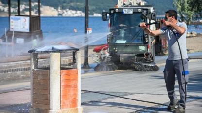 Çanakkale Belediyesi’nden Yaz Öncesi Kapsamlı Temizlik Çalışması
